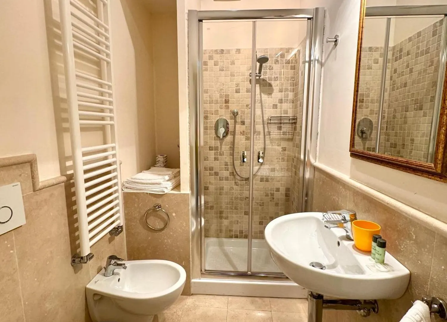 Casa Ambra Aparthotel Cortona